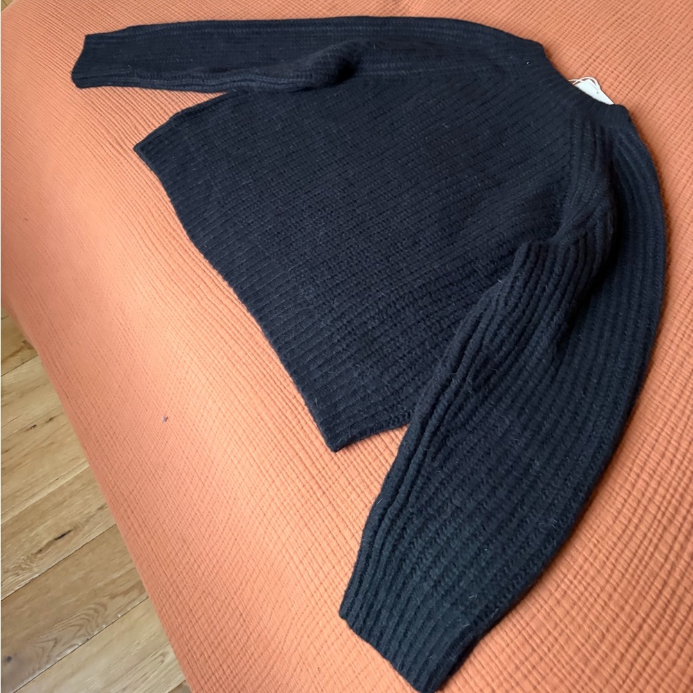 Everlane Fisherman Crewneck Sweater - Picture 4 of 5